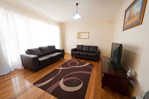 National Hotel Complex Bendigo - Hervey Bay Accommodation 14