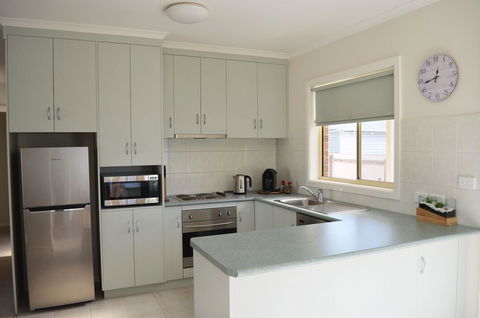 Horsham Central Stay - Tourism Hervey Bay 2
