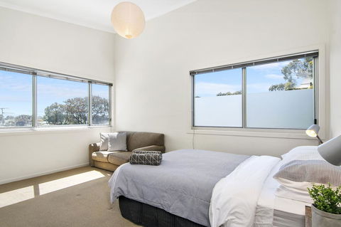 Bask At The Glade - Rejuvenate Stays - Hervey Bay Accommodation 4
