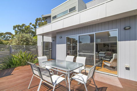 Bask At The Glade - Rejuvenate Stays - Hervey Bay Accommodation 15