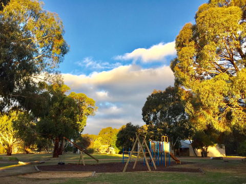 Grampians Pomonal Cottages - Hervey Bay Accommodation 22