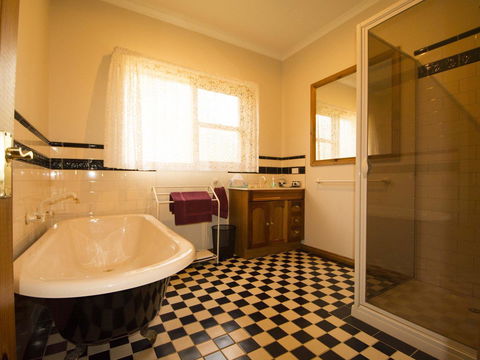 Angel's Rest - Hervey Bay Accommodation 6