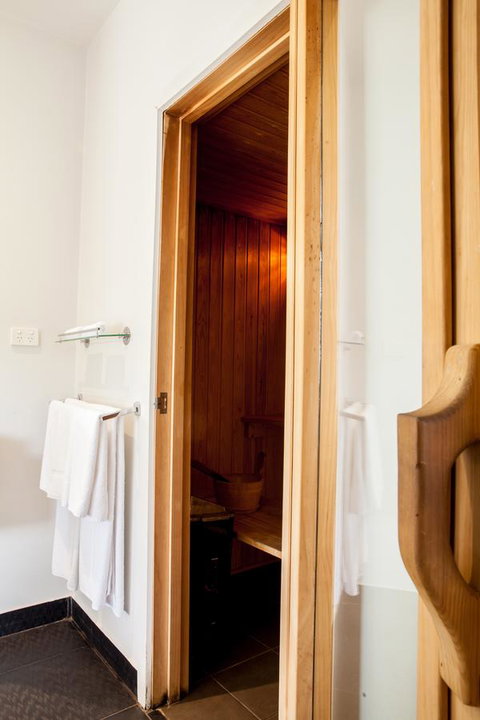 Polperro Villas - Hervey Bay Accommodation 2