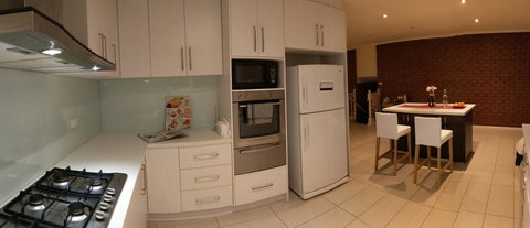 The Gallery Hours - Hervey Bay Accommodation 12