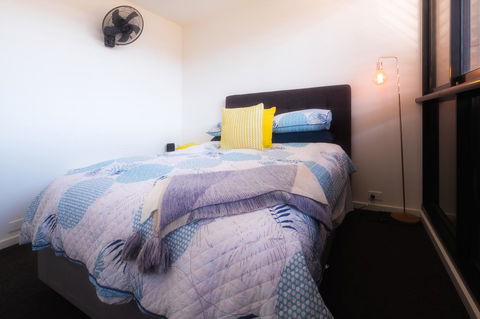 Waterfront Apt 234 Marinaquays - Hervey Bay Accommodation 18