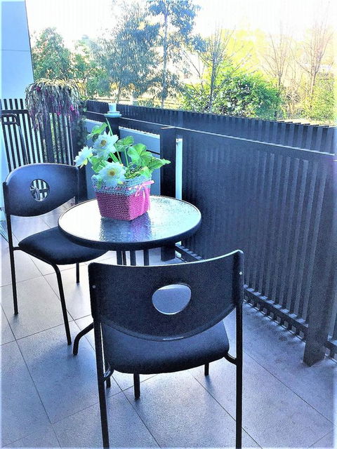Camberwell Burke Road Apartment - Hervey Bay Accommodation 10