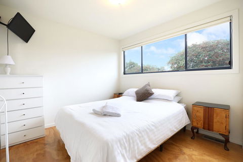 Via Nuova - Tourism Hervey Bay 22
