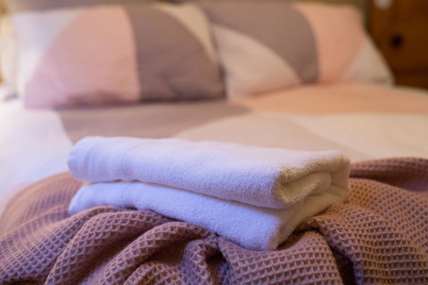 Airleigh-Rose Cottage - Tourism Hervey Bay 22