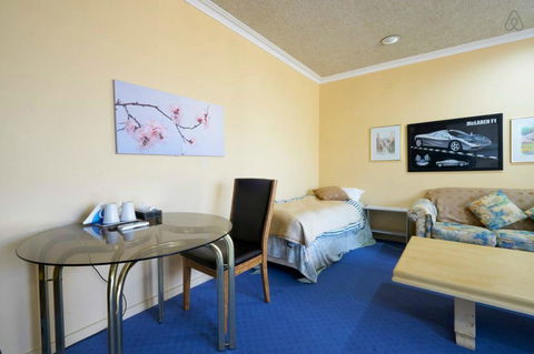 Cottages For Two - Tourism Hervey Bay 7