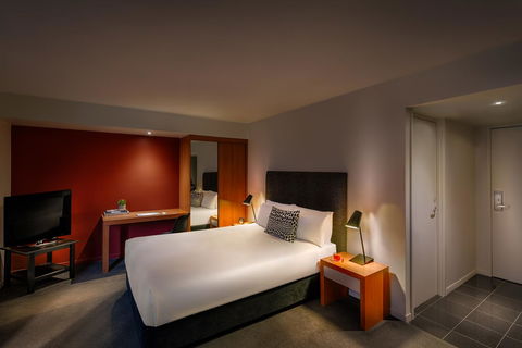 Punthill Apartment Hotel - Little Bourke - Tourism Hervey Bay 6