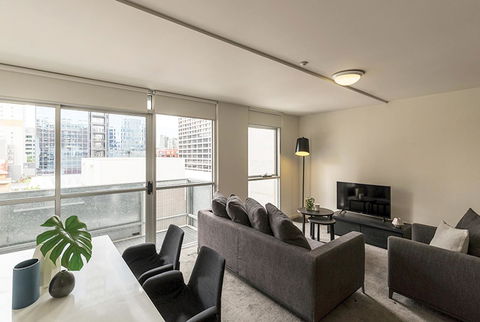 Punthill Apartment Hotel - Little Bourke - Tourism Hervey Bay 2