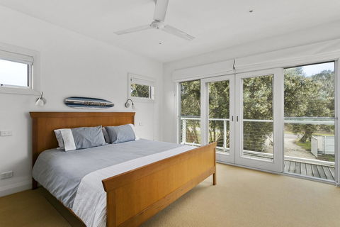 Perfect Blairgowrie Beach House - Tourism Hervey Bay 11
