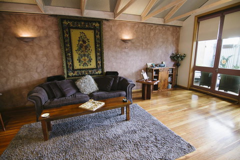 Ditto Daddy's - Hervey Bay Accommodation 20