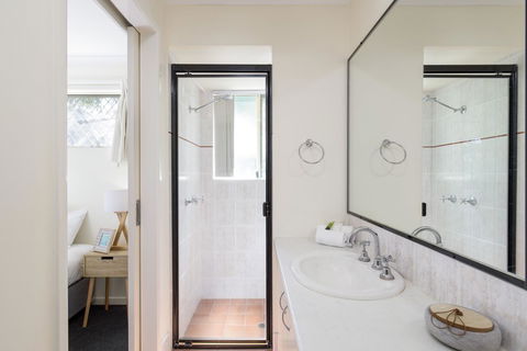 Rainbow Getaway Holiday Apartments - Hervey Bay Accommodation 8