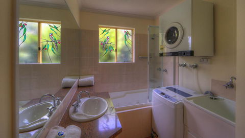 Rainbow Getaway Holiday Apartments - Hervey Bay Accommodation 29