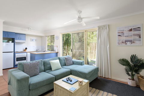 Rainbow Getaway Holiday Apartments - Hervey Bay Accommodation 10
