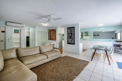 Sunseeker Holiday Apartments - Tourism Hervey Bay 33