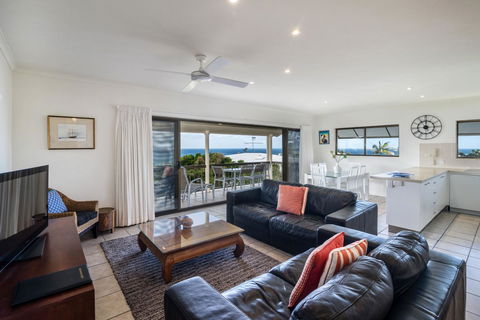 Sunseeker Holiday Apartments - Tourism Hervey Bay 22