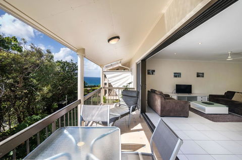 Sunseeker Holiday Apartments - Tourism Hervey Bay 0