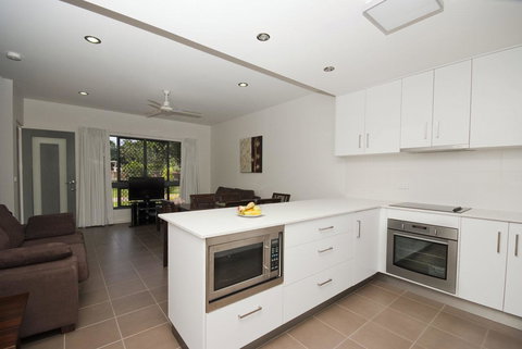 Woodville Beach Townhouse 6 - Hervey Bay Accommodation 4