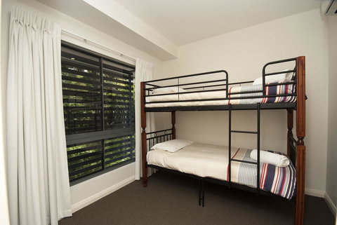 Woodville Beach Townhouse 6 - Hervey Bay Accommodation 1