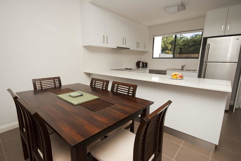 Woodville Beach Townhouse 6 - Hervey Bay Accommodation 7