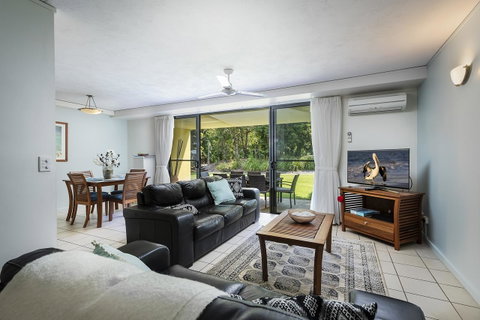 Coloured Sands - Rainbow Beach Resort - 5 Mins To Beach - Hervey Bay Accommodation 0