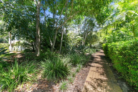 Coloured Sands - Rainbow Beach Resort - 5 Mins To Beach - Hervey Bay Accommodation 23
