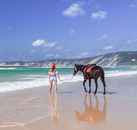 Salty Vibes Retreat - Tourism Hervey Bay