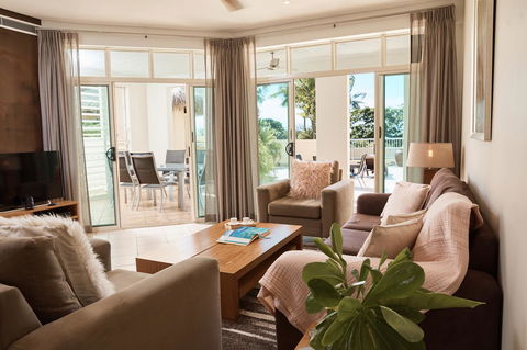 Sea Change Beachfront Apartments - Tourism Hervey Bay 5