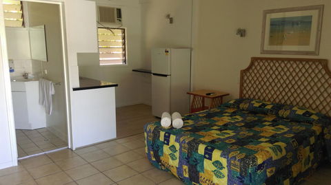Amaroo On Mandalay, Magnetic Island - Tourism Hervey Bay 1