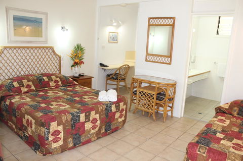 Amaroo On Mandalay, Magnetic Island - Tourism Hervey Bay 16