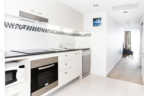 Ocean Views Resort Caloundra - Hervey Bay Accommodation 31