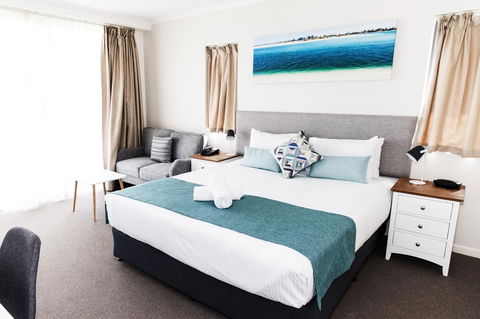 Ocean Views Resort Caloundra - Hervey Bay Accommodation 26