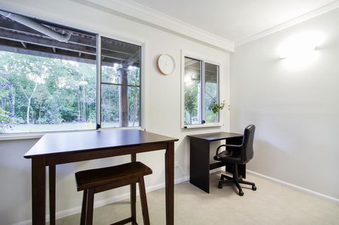 Airlie Beach Eco Cabins - Adults Only - Hervey Bay Accommodation 42