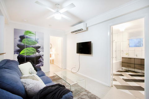 Airlie Beach Eco Cabins - Adults Only - Hervey Bay Accommodation 41