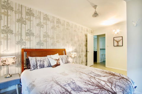 Airlie Beach Eco Cabins - Adults Only - Hervey Bay Accommodation 33