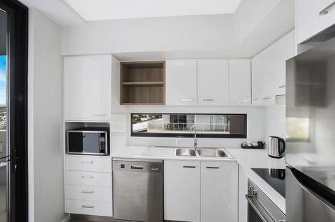 Direct Collective - Sea Breeze Mooloolaba - Hervey Bay Accommodation 23