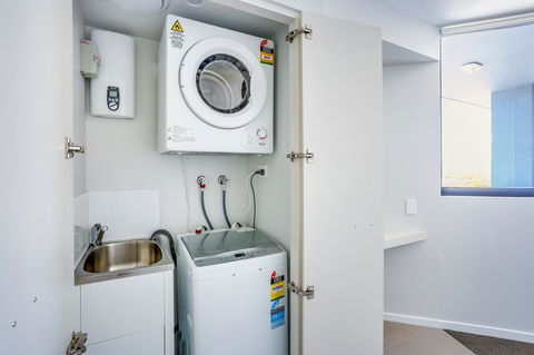 Direct Collective - Sea Breeze Mooloolaba - Hervey Bay Accommodation 18