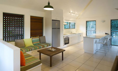 The Retreat Beach Houses - Tourism Hervey Bay 9