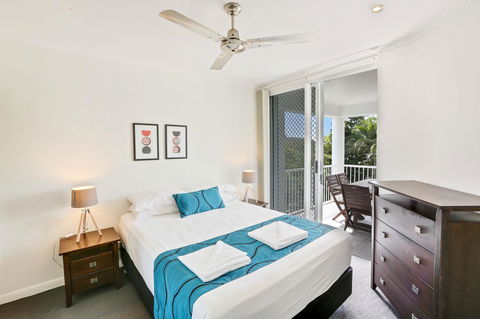 On The Beach Apartments - Tourism Hervey Bay 2