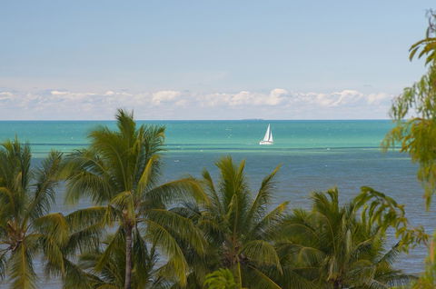 On The Beach Apartments - Tourism Hervey Bay 15