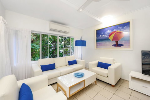 By The Sea Port Douglas - Hervey Bay Accommodation 0