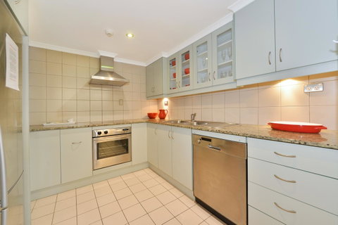 By The Sea Port Douglas - Hervey Bay Accommodation 20