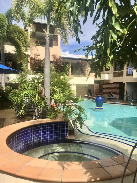 NOMAD - Luxe Apartment - Hervey Bay Accommodation 17