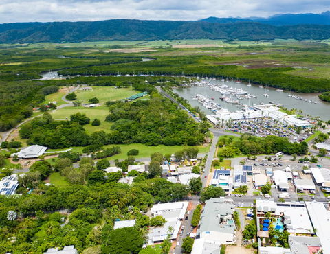 NOMAD - Luxe Apartment - Hervey Bay Accommodation 19