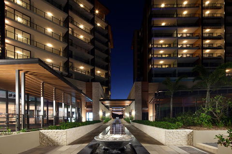 Oaks Redcliffe Mon Komo Suites - Hervey Bay Accommodation 1