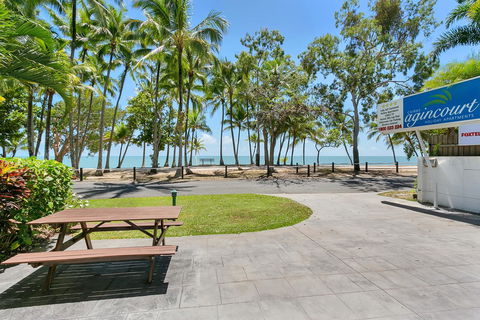 Agincourt Beachfront Apartments - Tourism Hervey Bay 5