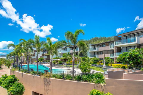 Mirage Whitsundays - Tourism Hervey Bay 32
