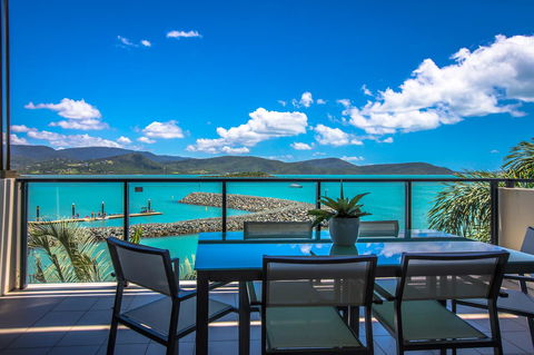 Mirage Whitsundays - Tourism Hervey Bay 0